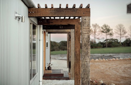 Myrup Cabin | Box Hill Esperance
