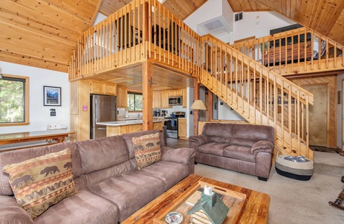 Arnold House | Boxer Cabin- Free Lake Access
