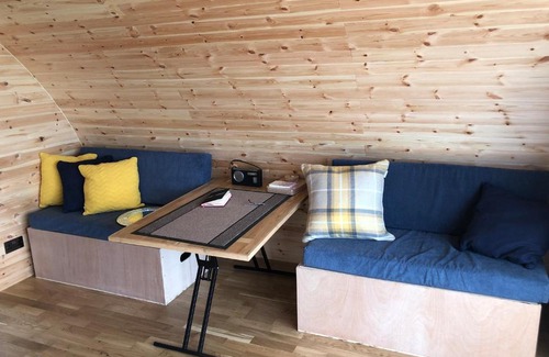 West Falkland Ski Chalet | Boxwood Pod