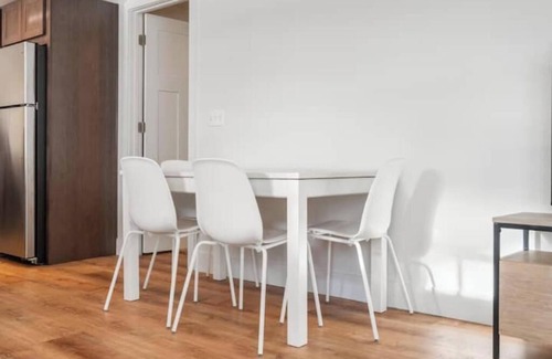 Boyne Falls House | Boyne Mountain Getaway Sleeps 4!