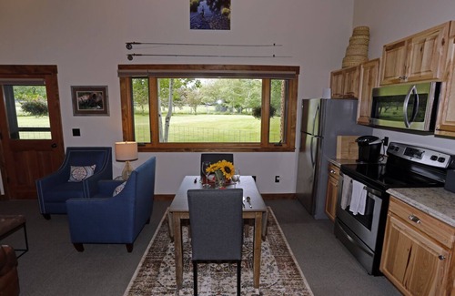 Bozeman Apartment | Bozeman's Wildside Haven close to Montana State, trails, Museum of the Rockies.