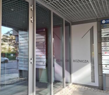Poznan City Center Apartment | Boznicza Modern Apartment, self check-in 24h, free parking