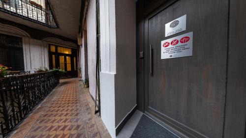 Erzsebetvaros Apartment | BpR Downtown Gemstone Apartments