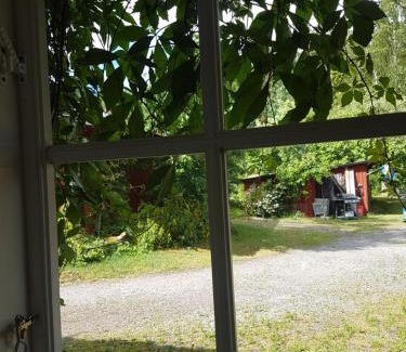 Norsholm Bed & Breakfast | Brådtom Slusscafé & Stugor