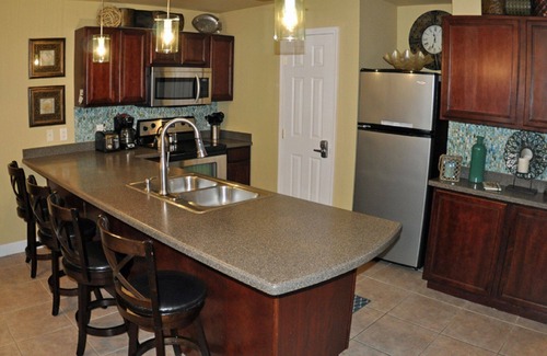 Fort Walton Beach - Destin Condo | BR-313-PREPAID BEACH SERVICE- NEW LR FURNITURE-LOVELY VIEWS-OWNER MANAGED