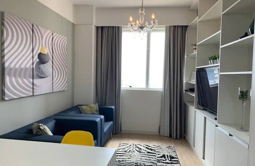 Alphaville Industrial Apartment | Flat with Exclusive Design! Wi-Fi, A/C and Cable TV