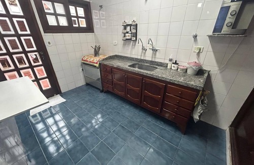 Balneario Praia do Pernambuco House | Paradise in front of Praia do Mar Casado, in Guarujá, ideal for families