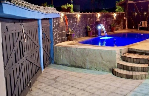 Mongagua House | Casa com Piscina em Mongaguá