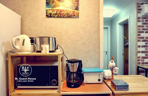 Seogyo-dong House | Br. Guesthouse Hongdae