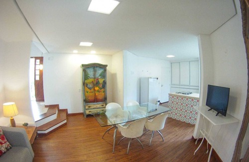 Lagoa da Conceicao Apartment | 2-bedroom apartment in charming Lagoa da Conceição Florianópolis with AC, WiFi