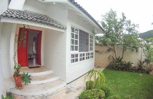 Lagoa da Conceicao Apartment | 2-bedroom apartment in charming Lagoa da Conceição Florianópolis with AC, WiFi