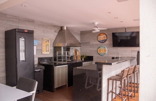 Maresias House | Casa 5 Estrelas Top! All Incluse com 3 Funcionários