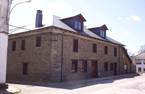 Branuelas House | Brañuelas, Estacion 1