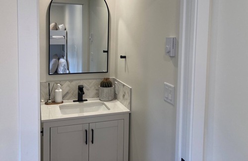 Brackendale Apartment | Bracken Arms - Guest Suite