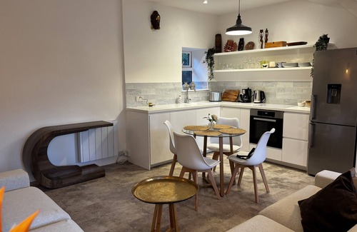 Holworth Cottage | BRACKEN COTTAGE, romantic, with a garden in Osmington