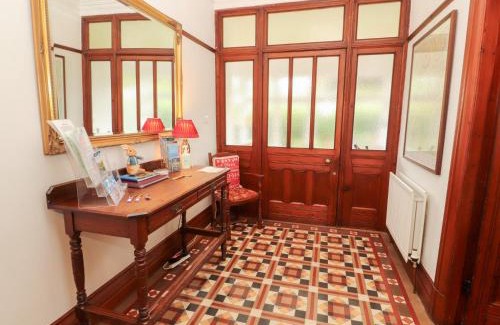 Ambleside House | Bracken Howe
