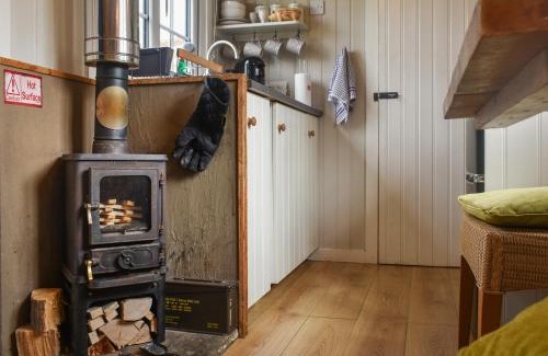 Barnoldswick Apartment | Bracken Hut At Copy House Hideaway