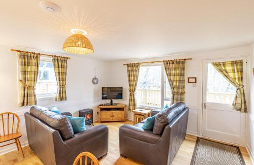 East Lewiston House | Bracken Lodge 5 with Hot Tub