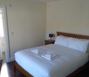 Annascaul Bed & Breakfast | Brackloon Lodge-Brackluin