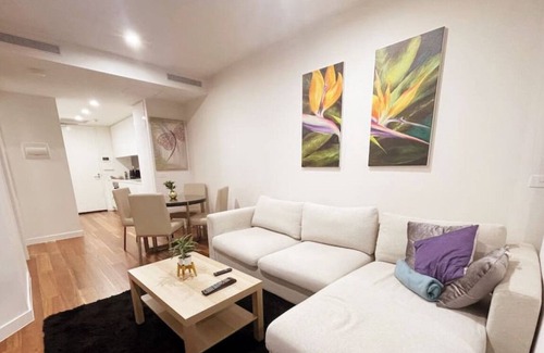 Braddon Apartment | Braddon Bliss - Modern 1Bd 1Bth Haven