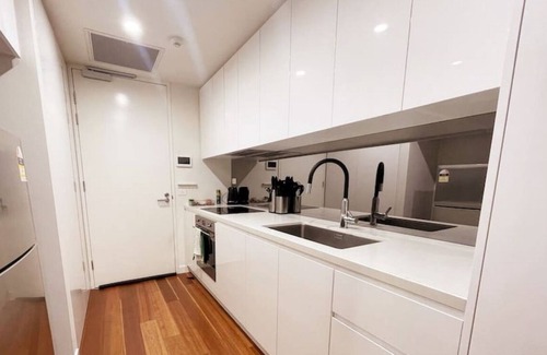 Braddon Apartment | Braddon Bliss - Modern 1Bd 1Bth Haven