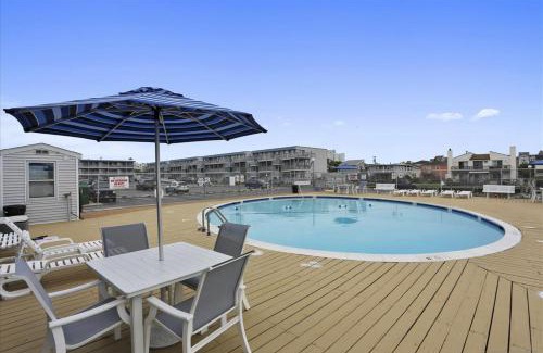 Midtown Ocean City Apartment | Bradley On The Bay 343I