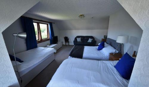 Fort William House | Braemar House