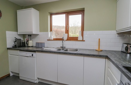 Torver Cottage | BRAESIDE, family friendly, with open fire in Torver