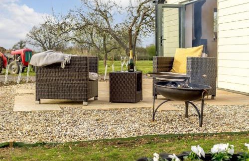 North Weald House | Bramley Cottage