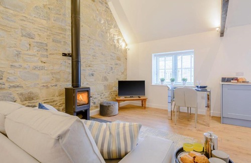 Badgworth House | Bramley - Uk30387