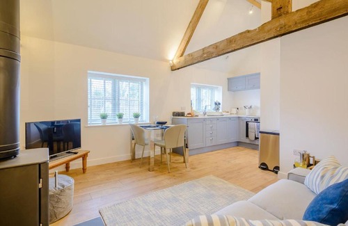 Badgworth House | Bramley - Uk30387