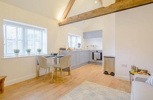 Badgworth House | Bramley - Uk30387