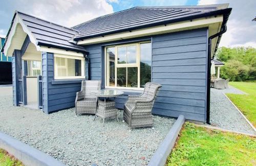 Kenmare House | Brand new 2 bedroom home overlooking Kenmare Bay Estuary