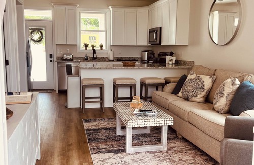 La Follette House | Brand New 3 bed, 3 bath cozy home in Deerfield resort with private dock.