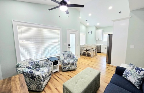 Surfside Beach House | Brand NEW! 3BD/2BA In Ocean Lakes w/Golf Cart!