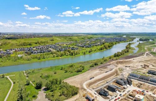 Southeast Calgary House | Brand New 3BR Home near Sikome Beach Bow River Golf Free WiFi and private two cars parking