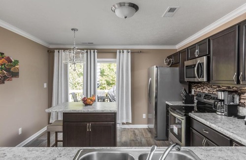 Wayne House | Brand New 5 Beds Luxury Home in a perfect location