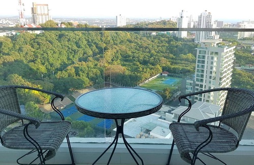 Pratumnak Hill Condo | BRAND NEW 5-STAR LEVEL ROOM WITH CITY & OCEAN VIEWS