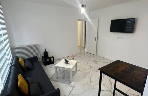 Clichy Apartment | Brand new apartment 44m2, very quiet and elegant area. Parking, fees applicable.