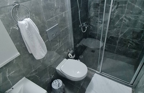Sarsu Mahallesi Apartment | Brand New Apartment in Konyaalti with Fast Internet and Views