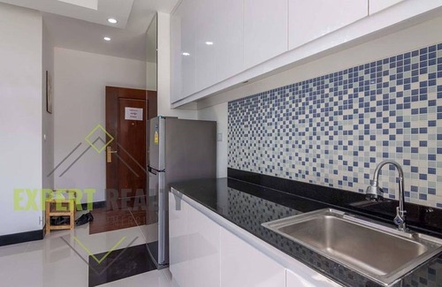 Chamkar Mon Apartment | Brand new apartment in the center of town