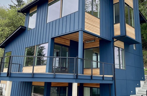 North End Apartment | Brand New Apartment Overlooking Commencement Bay