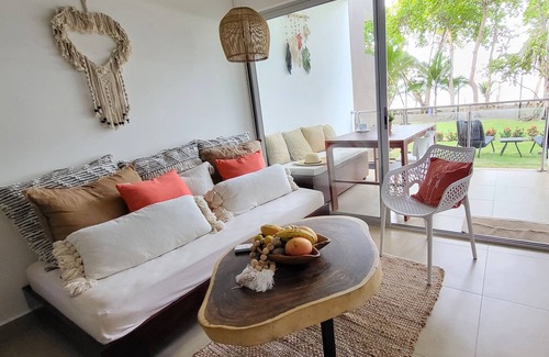 Bejuco Apartment | Brand new apartment where the ocean is your front yard!