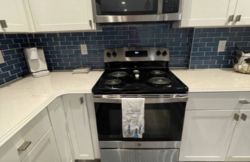 St. Clair County Apartment | Brand new apartment with full kitchen, porch and patio.1 King/1sofa bed/1 bathn