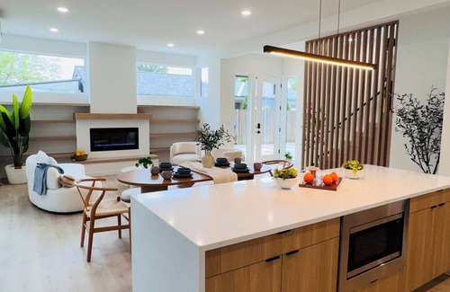 Northgate House | Brand New Architecture Gem 3BR House +SPA Bathroom