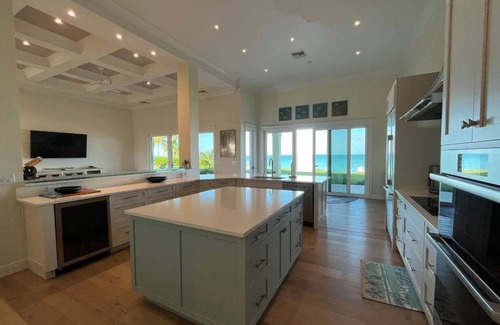 Treasure Cay House | Brand New Beachfront Home in Paradise - Treasure Cay Bahamas