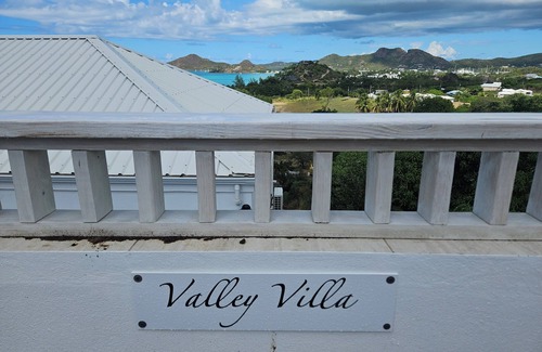 Saint Paul Parish House | BRAND NEW BUILD! Oceanview 3-bedroom house with pool