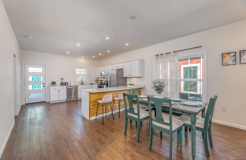 Indianapolis House | Brand New Build! w/King Suite Near Downtown