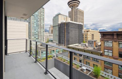 Central Apartment | Brand New City Apt in Downtown Vancouver