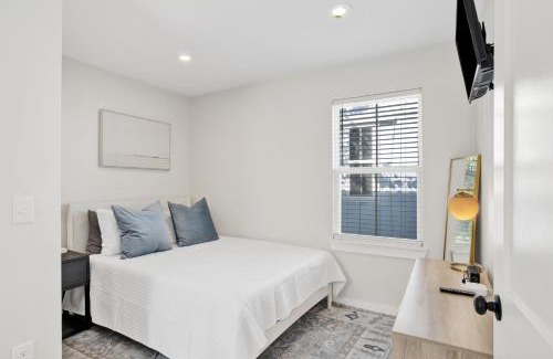 Central Business District House | Brand New Cottage in Downtown Mobile! Walking-distance to Heart of Downtown!